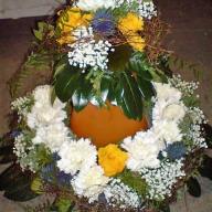 Trauerfloristik Urnenschmuck